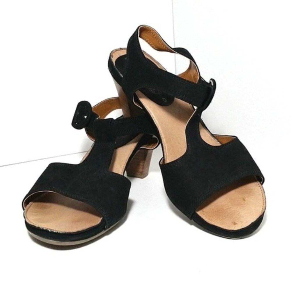 Ara T Strap Suede Heeled Sandals Black sz 8.5